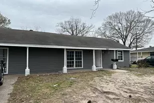 7301 Brockley Ln, Houston, TX 77087 - Photo 1