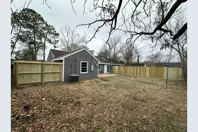 7301 Brockley Lane, Houston, TX 77087 - Photo 21