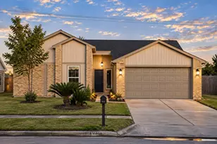 6210 Clayridge Dr, Houston, TX 77053 - Photo 1