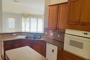 310 Annes Way, Stafford, TX 77477 - Photo 3