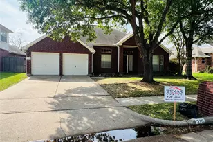 310 Annes Way, Stafford, TX 77477 - Photo 1