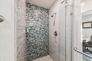 3439 Eckert Dr, Galveston, TX 77554 - Photo 17