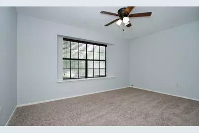 1 Greeningdon Street, The Woodlands, TX 77381 - Photo 11