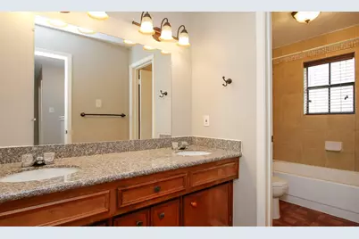 1 Greeningdon Street, The Woodlands, TX 77381 - Photo 13
