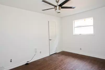 5530 Loch Lomond Drive, Houston, TX 77096 - Photo 17