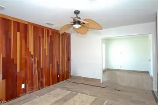 5530 Loch Lomond Dr, Houston, TX 77096 - Photo 19