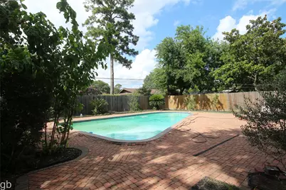 5530 Loch Lomond Drive, Houston, TX 77096 - Photo 23