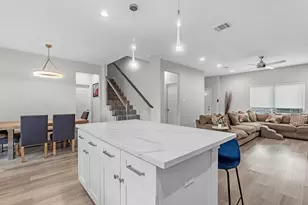 8407 James Franklin St, Houston, TX 77088 - Photo 3