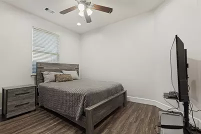 801 Harvard Pointe Drive, League City, TX 77573 - Photo 19