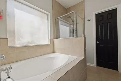 801 Harvard Pointe Drive, League City, TX 77573 - Photo 17