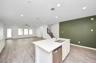 10438 Plateau Pt Trl, Conroe, TX 77384 - Photo 5