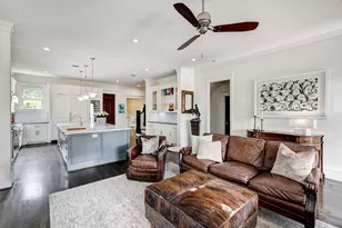 1615 Columbia St, Houston, TX 77008 - Photo 13