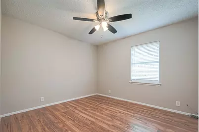 8430 Roundrock Drive #1, Houston, TX 77049 - Photo 7
