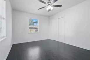 8430 Round Rock Dr, Houston, TX 77049 - Photo 27