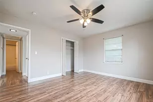 8430 Round Rock Dr, Houston, TX 77049 - Photo 23