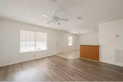 8430 Roundrock Drive #1, Houston, TX 77049 - Photo 7
