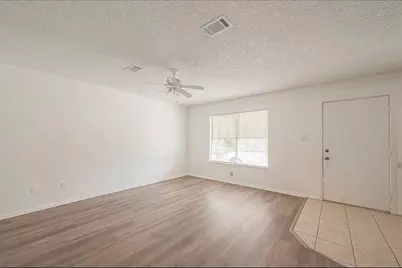 8430 Roundrock Drive #1, Houston, TX 77049 - Photo 15