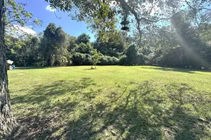 1207 Half Moon Dr, Wharton, TX 77488 - Photo 9