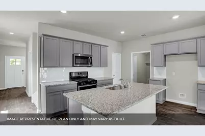 407 Robin Street, Angleton, TX 77515 - Photo 3