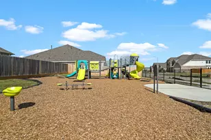 12119 St Augustine Dr, Mont Belvieu, TX 77535 - Photo 29