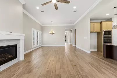542 Carina Gaze Drive, Conroe, TX 77318 - Photo 15