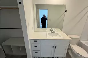 520 Commander Abbott Dr, Jarrell, TX 76537 - Photo 13