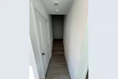 520 Commander Abbott Drive, Jarrell, TX 76537 - Photo 5