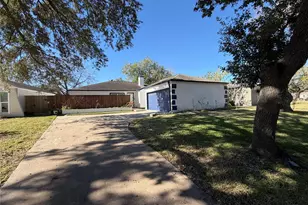 2218 Round Lake Dr Dr, Houston, TX 77077 - Photo 1