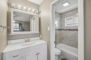 21015 Waymare Ln, Spring, TX 77388 - Photo 11