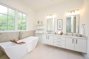 2247 North Blvd, Houston, TX 77098 - Photo 5