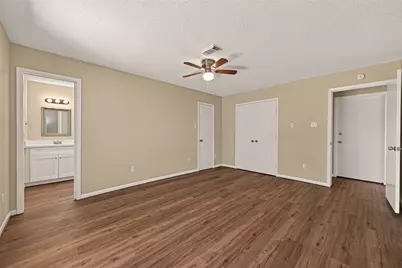 2305 Kingsway Drive, League City, TX 77573 - Photo 15