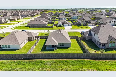 7206 Oakmont Avenue, Baytown, TX 77523 - Photo 27