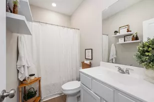 7206 Oakmont Ave, Baytown, TX 77523 - Photo 15