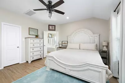 7206 Oakmont Avenue, Baytown, TX 77523 - Photo 11