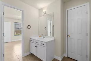 11727 Downey Violet Ln, Houston, TX 77044 - Photo 17