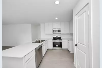 7730 Lavender Jade Drive, Rosharon, TX 77583 - Photo 9