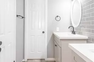 14600 Fonmeadow Dr, Houston, TX 77035 - Photo 7