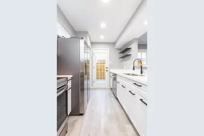 14600 Fonmeadow Drive #505, Houston, TX 77035 - Photo 3