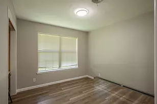 313 Camellia Ave, Orange, TX 77630 - Photo 17