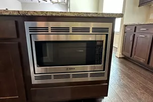 4406 Eli St, Houston, TX 77007 - Photo 9