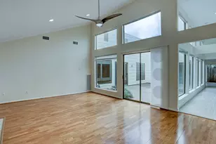 13819 Starhill Ct, Houston, TX 77077 - Photo 11