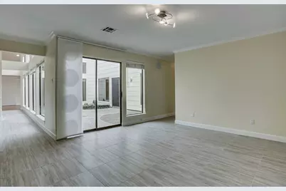 13819 Starhill Court, Houston, TX 77077 - Photo 9