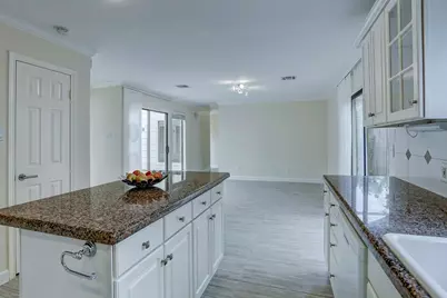 13819 Starhill Court, Houston, TX 77077 - Photo 7