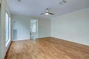 13819 Starhill Ct, Houston, TX 77077 - Photo 15