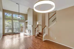 126 Wintergreen, The Woodlands, TX 77382 - Photo 3