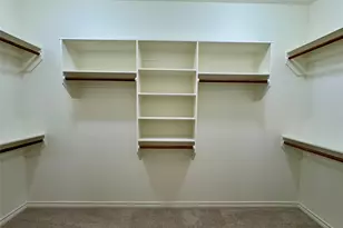 328 Greenleaf St, Huntsville, TX 77340 - Photo 23