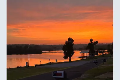 332 S Oak Lee Drive S, Onalaska, TX 77360 - Photo 9