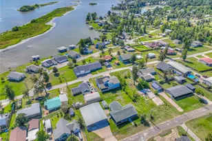 332 S Oak Lee Dr S, Onalaska, TX 77360 - Photo 49