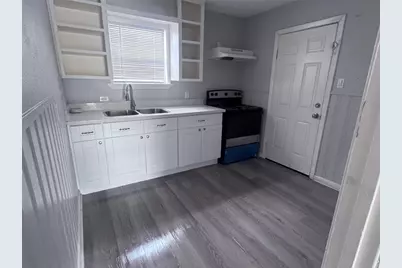 1306 Weiss Street, Houston, TX 77009 - Photo 9