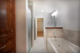 125 Golfview Dr, Conroe, TX 77356 - Photo 17